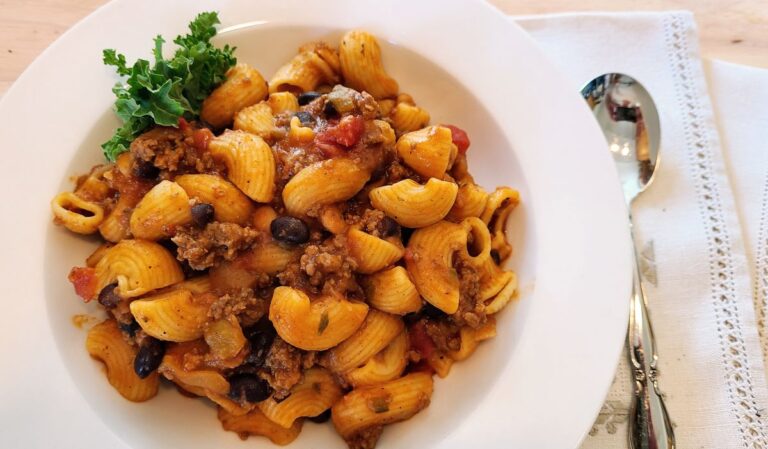 Easy One Pot American Goulash Recipe With Ground Beef