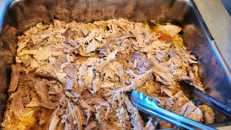 How To Make Delicious Pulled Pork For Tacos And BBQ