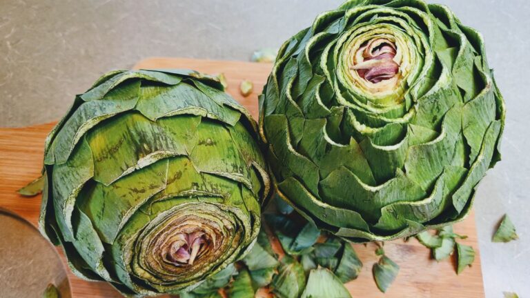 How To Cook And Eat Whole Artichokes By Boiling Them