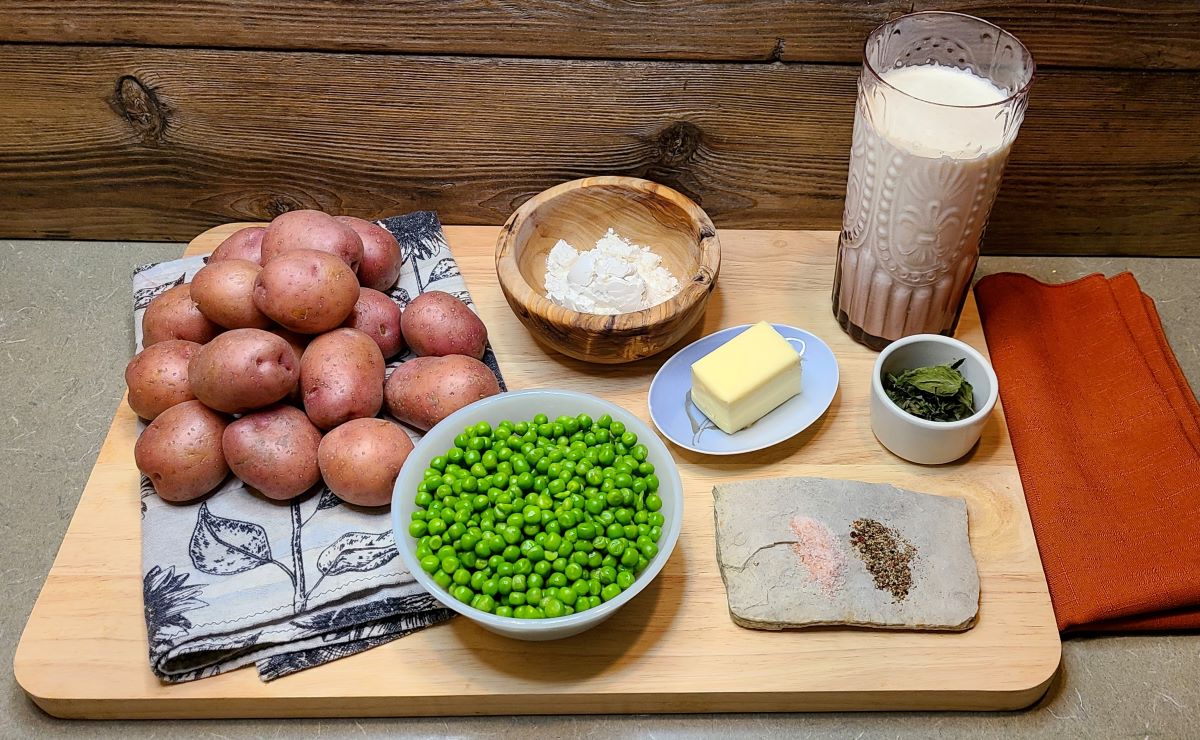Old Fashioned Creamed Peas And New Potatoes Recipe Inspired Homemaker