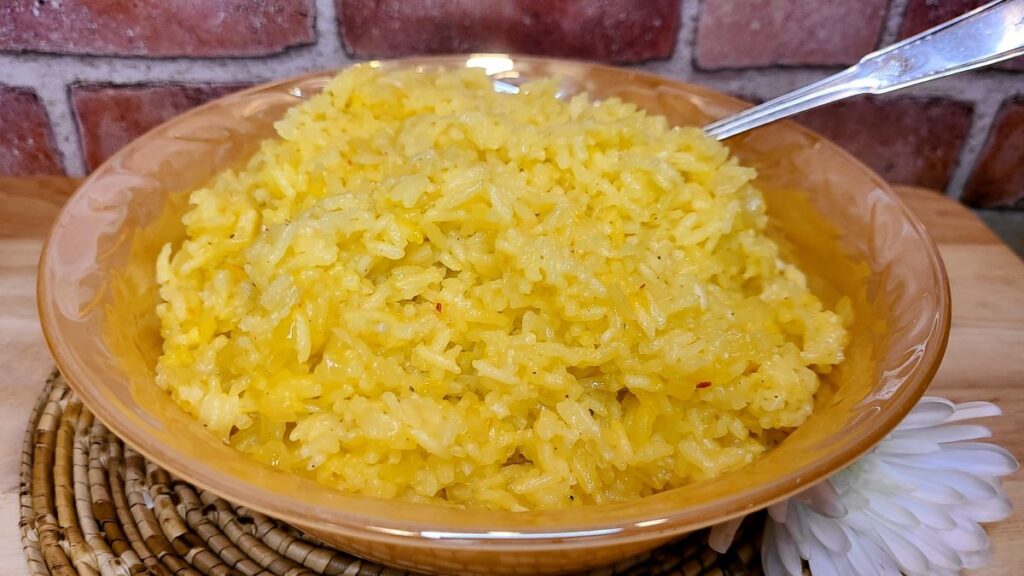 Beautiful fire king bowl of easy saffron rice recipe and the health benefits.